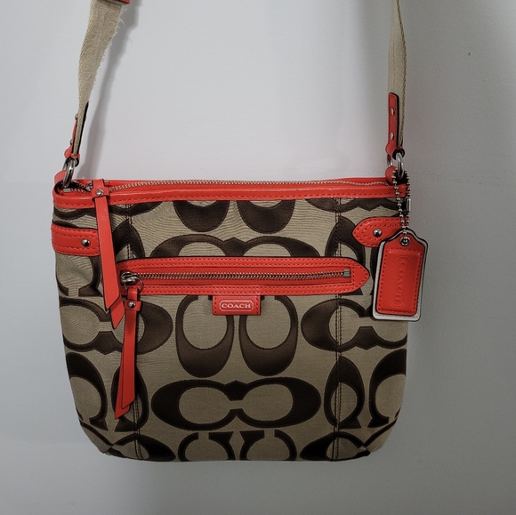 Coach purse and matching wallet - Picture 2 of 4